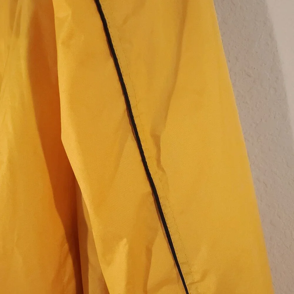 BRIGHT YELLOW WINDBREAKER MEDIUM VINTAGE RARE A MUST HAVE - Picture 6 of 15